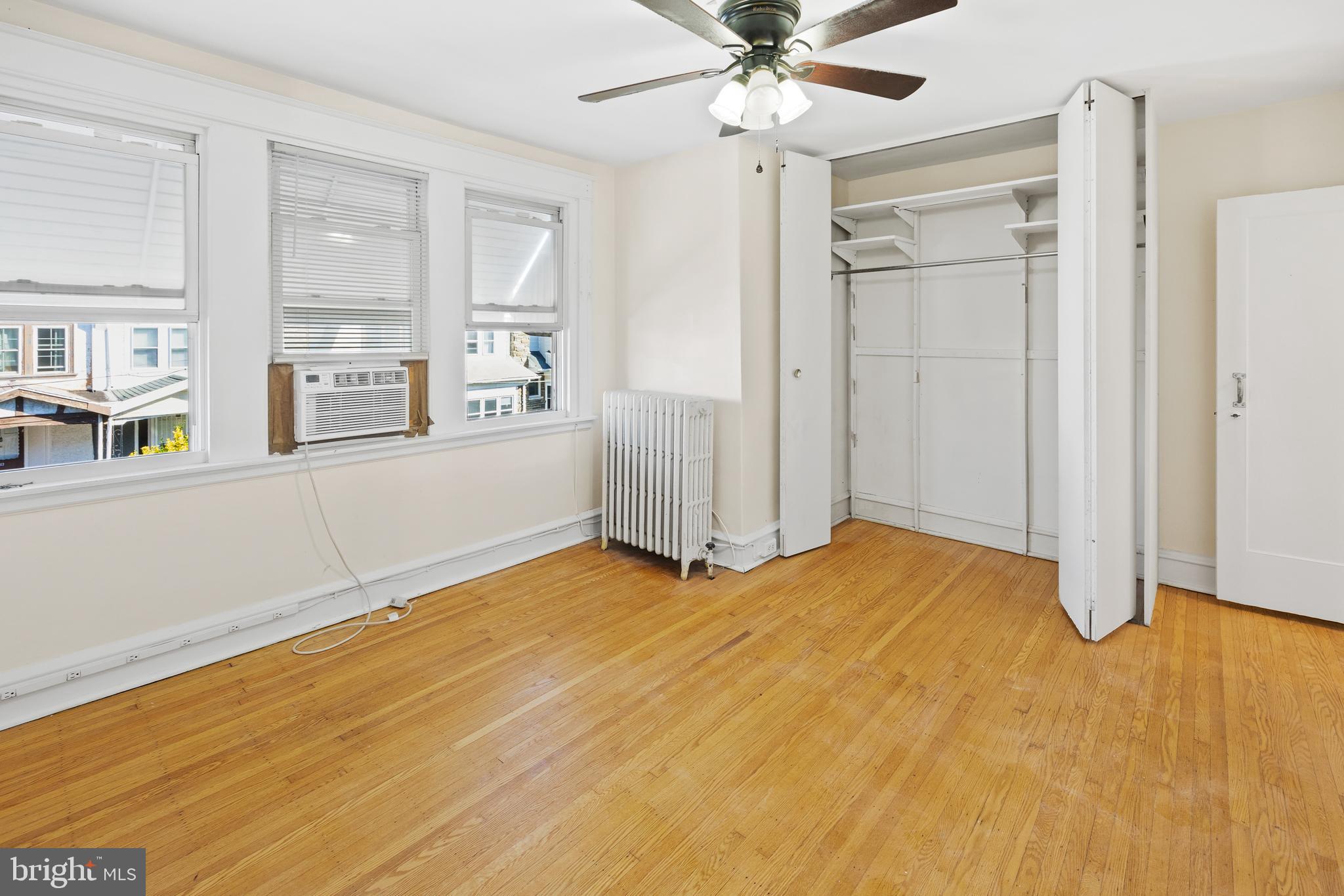 7272 Calvin Road Upper Darby, PA 19082 - Photo 19 of 32