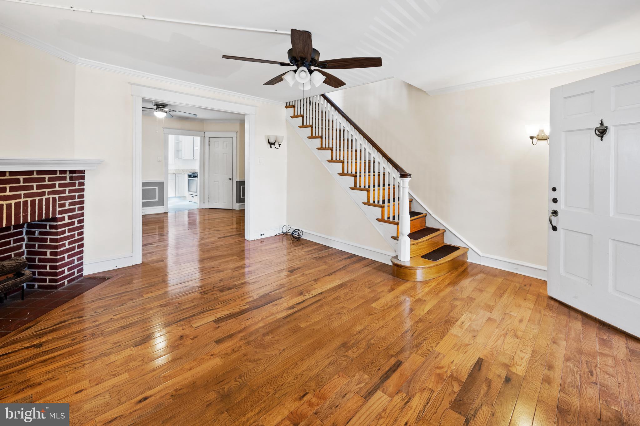 7272 Calvin Road Upper Darby, PA 19082 - Photo 6 of 32