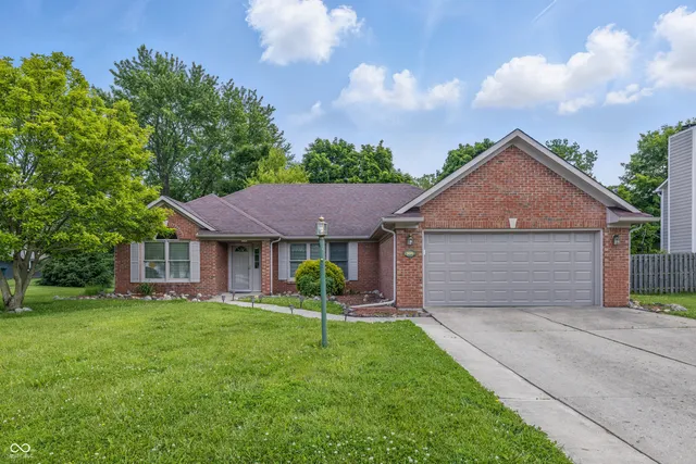 $299,900 | 959 Harvest Ridge Drive, Avon, IN 46123