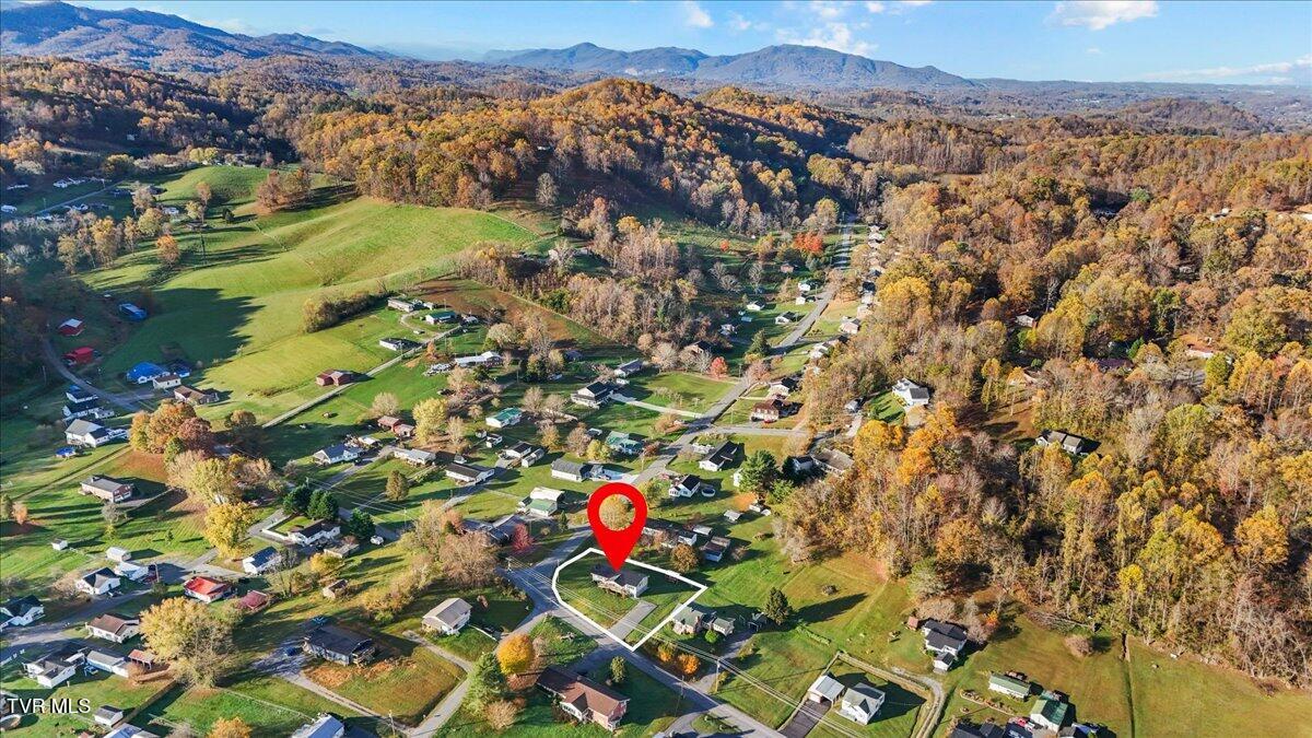 2428 Bob Little Road Elizabethton, TN 37643 - Photo 43 of 52 43-DJI_20241106082211_0199_D
