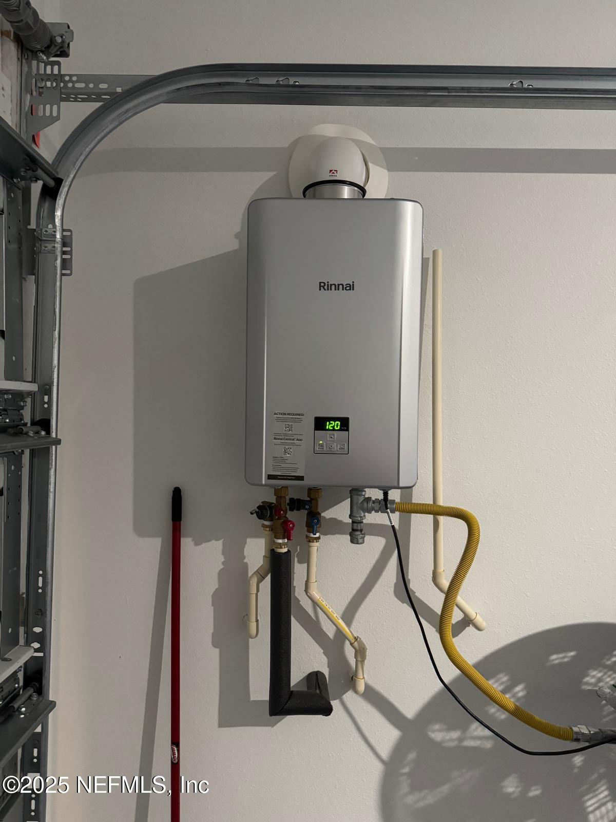 213 Silver Myrtle Court St. Augustine, FL 32092 - Photo 10 of 25 a view of a room with gym equipment