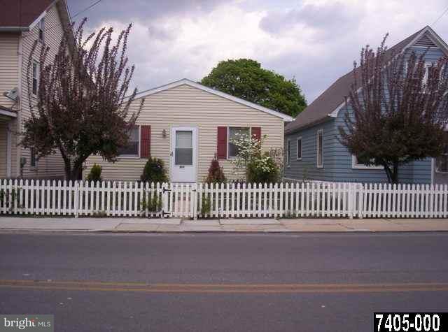 277 3rd Street Hanover, PA 17331 - Photo 1 of 25 Gallery Image 1