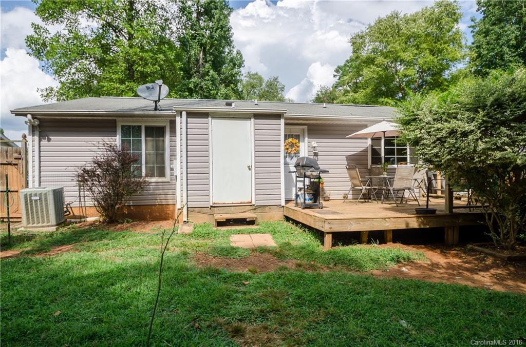 4823 Smokehollow Road Charlotte, NC 28227 - Photo 8 of 19 a view of a house with backyard and sitting area