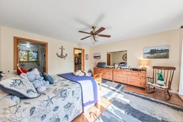 $599,900 | 105 South South Shore Drive, Owls Head, ME 04854