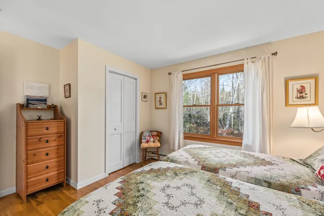 $599,900 | 105 South South Shore Drive, Owls Head, ME 04854