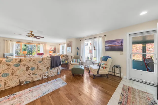 $599,900 | 105 South South Shore Drive, Owls Head, ME 04854