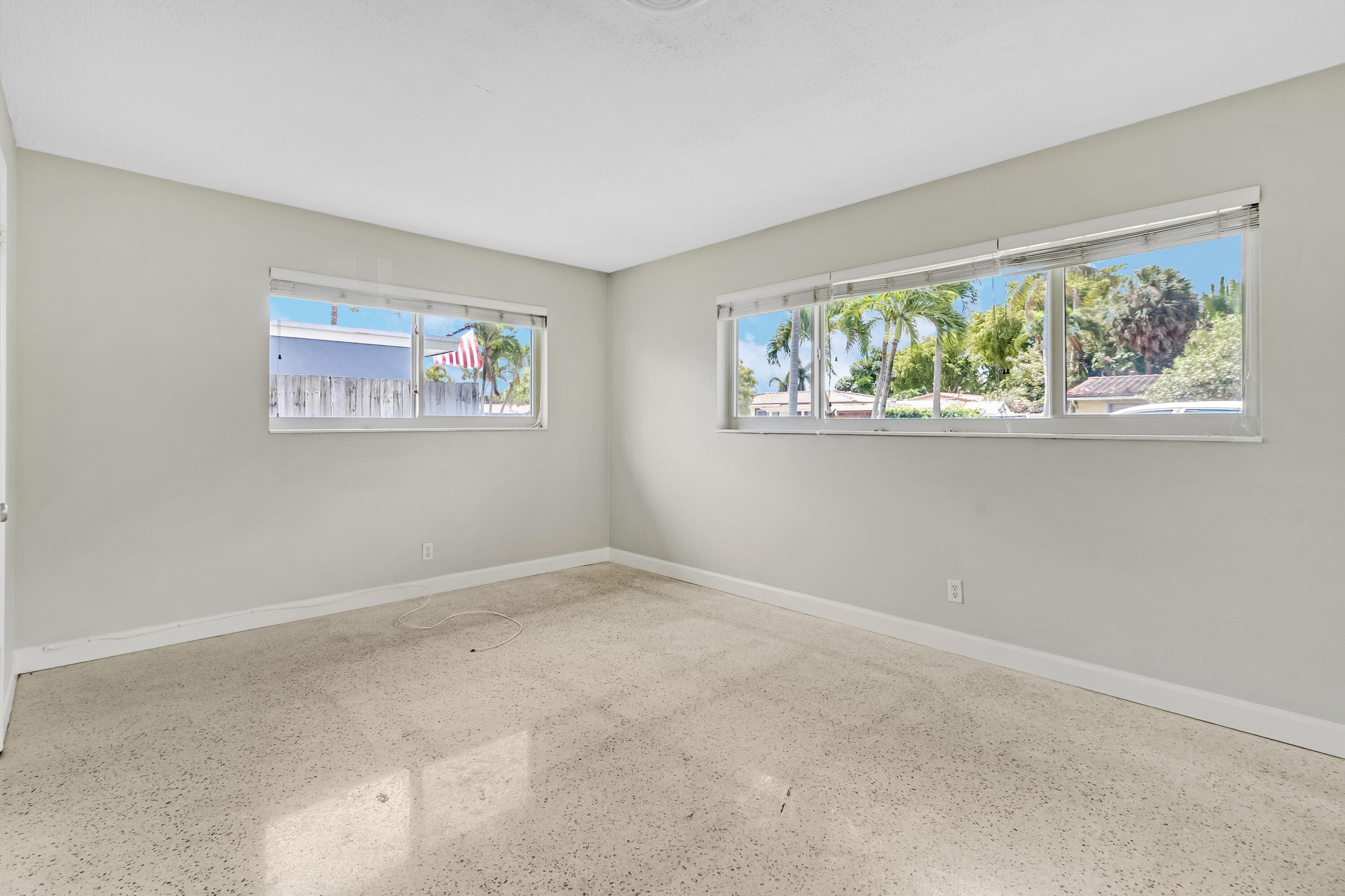1911 Northeast 27th Street Lighthouse Point, FL 33064 - Photo 11 of 34 accutour_01 1911-ne-27th-st -009