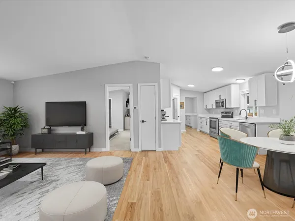 $575,000 | 20500 32nd Drive Southeast, Bothell, WA 98012