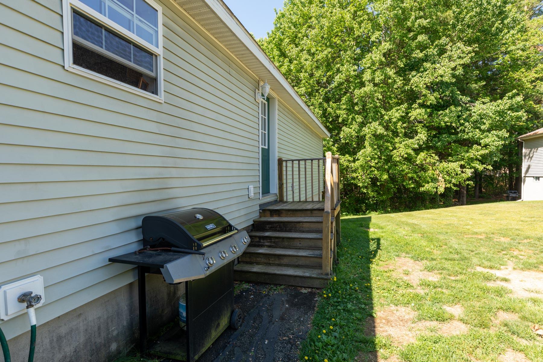 56 Fox Ridge Drive Berwick, ME 03901 - Photo 5 of 36 Secoast-Re-Photos-33
