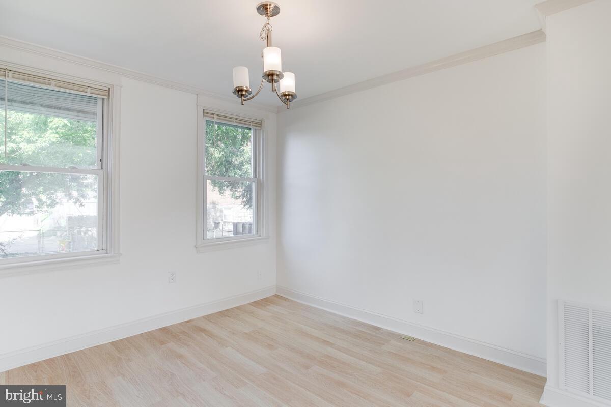 3609 Chesterfield Avenue Baltimore, MD 21213 - Photo 14 of 41