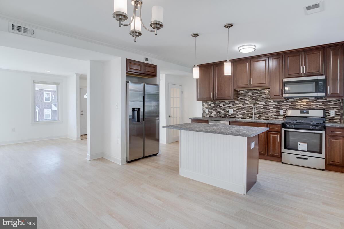 3609 Chesterfield Avenue Baltimore, MD 21213 - Photo 15 of 41