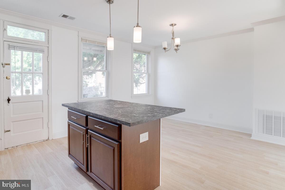 3609 Chesterfield Avenue Baltimore, MD 21213 - Photo 18 of 41