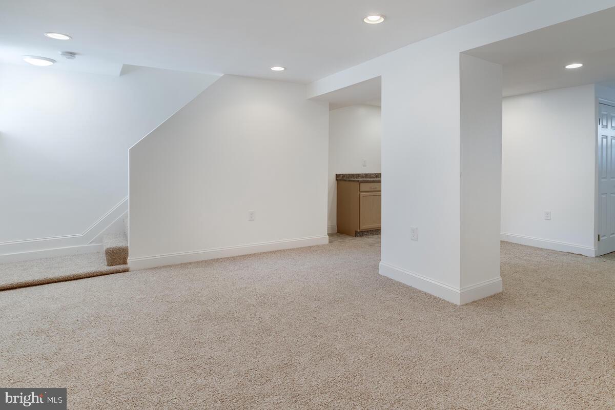 3609 Chesterfield Avenue Baltimore, MD 21213 - Photo 32 of 41