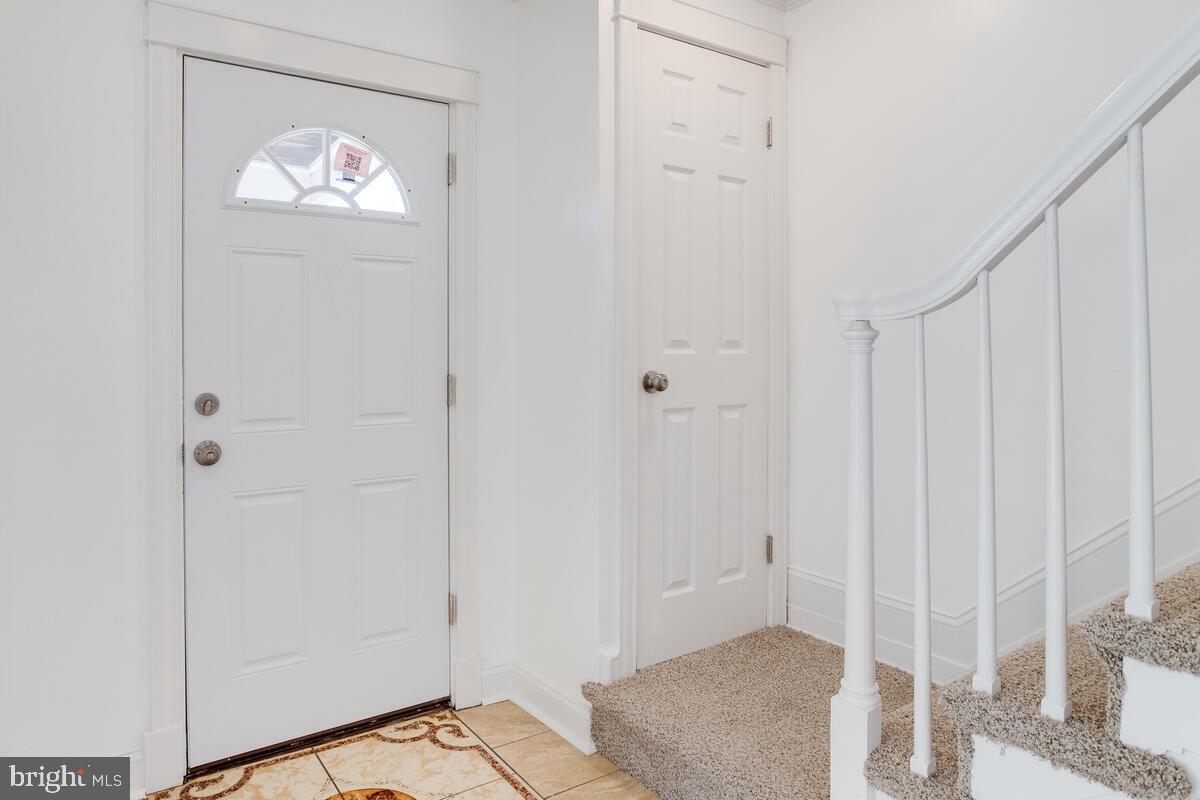 3609 Chesterfield Avenue Baltimore, MD 21213 - Photo 8 of 41