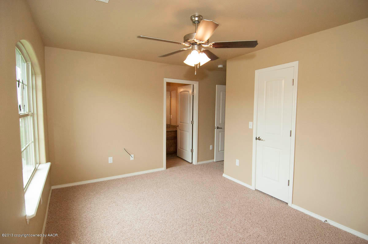 4524 Ida Louise Court Amarillo, TX 79110 - Photo 12 of 18 MASTER VIEW 2