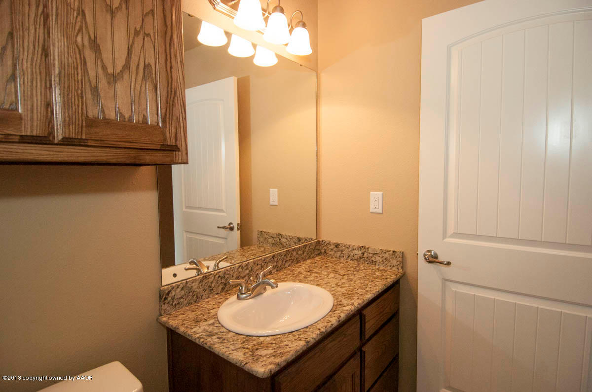4524 Ida Louise Court Amarillo, TX 79110 - Photo 14 of 18 MASTER BATH VIEW 2