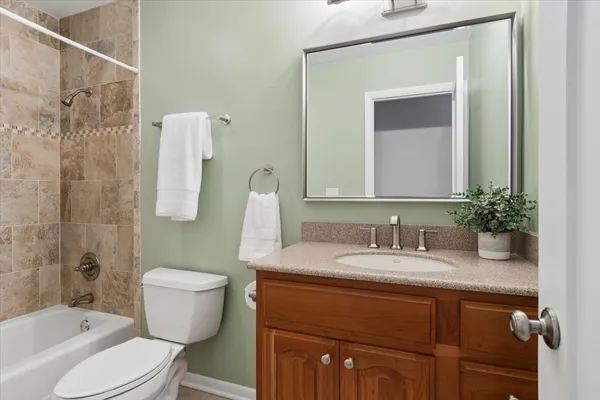 $620,000 | 6644 Stowe Court, Lisle, IL 60532