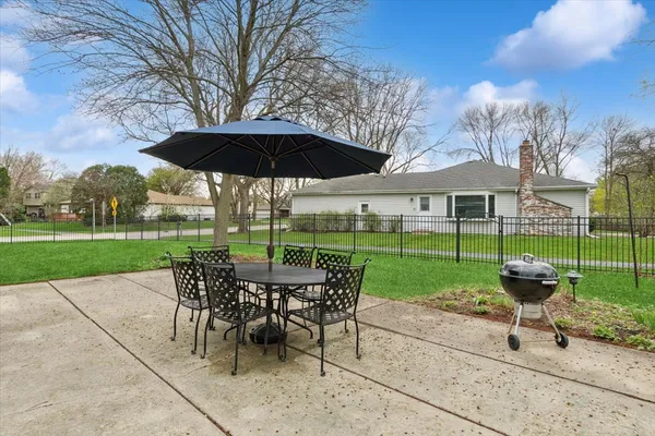 $620,000 | 6644 Stowe Court, Lisle, IL 60532
