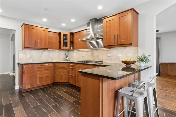$620,000 | 6644 Stowe Court, Lisle, IL 60532
