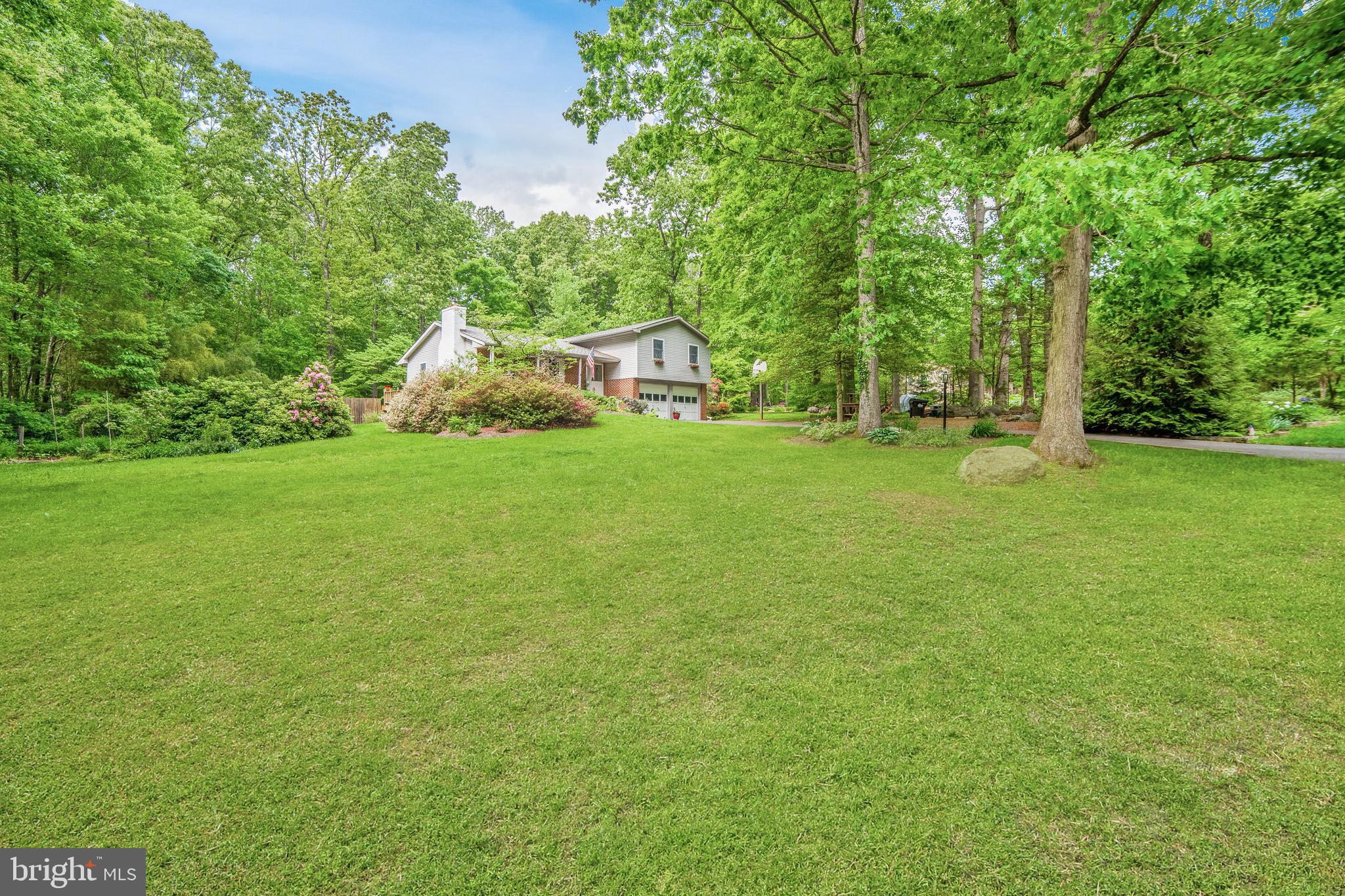1627 Woodland Road Green Lane, PA 18054 - Photo 2 of 19 Gallery Image 2