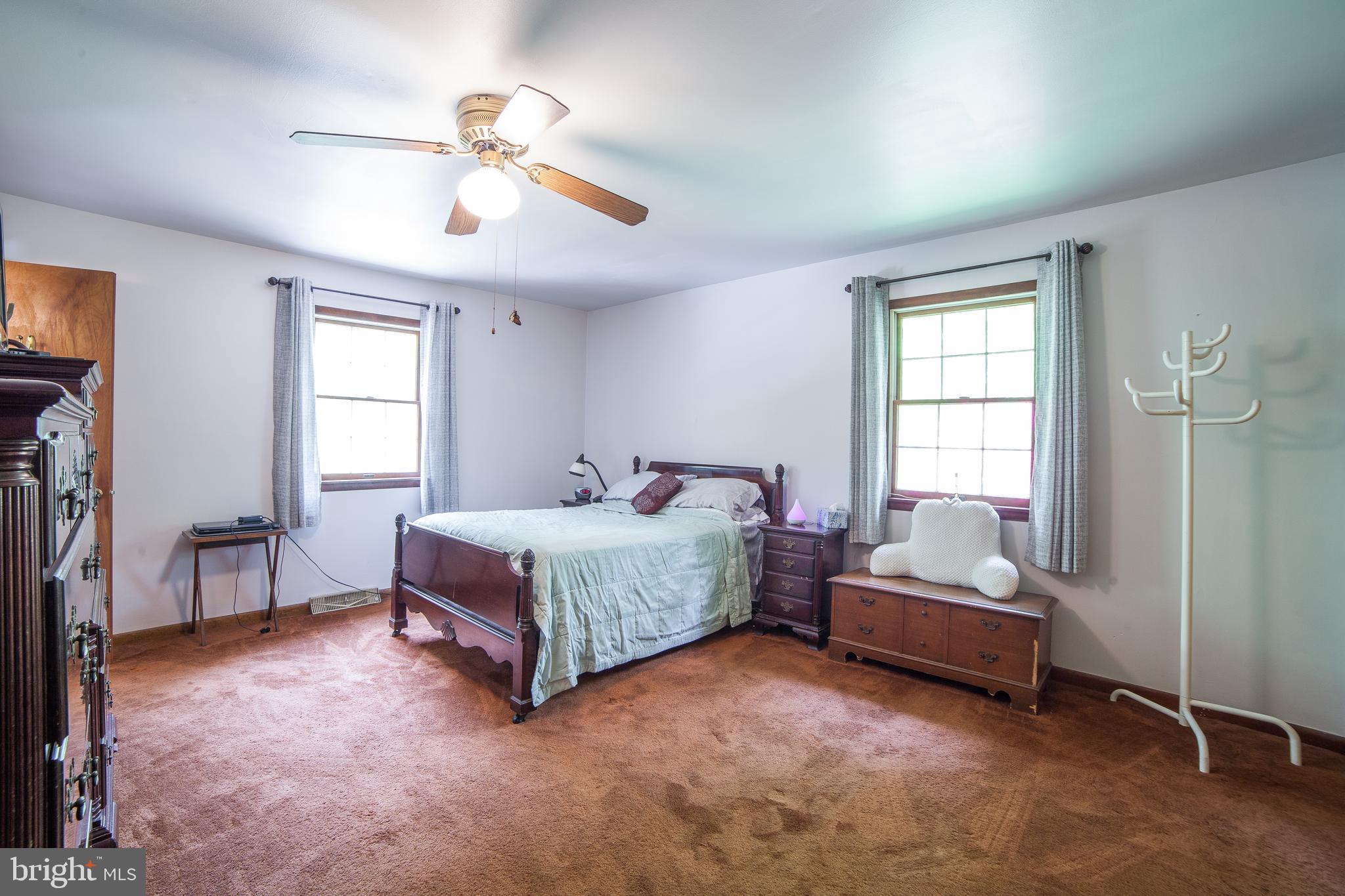 1627 Woodland Road Green Lane, PA 18054 - Photo 11 of 19 Gallery Image 11