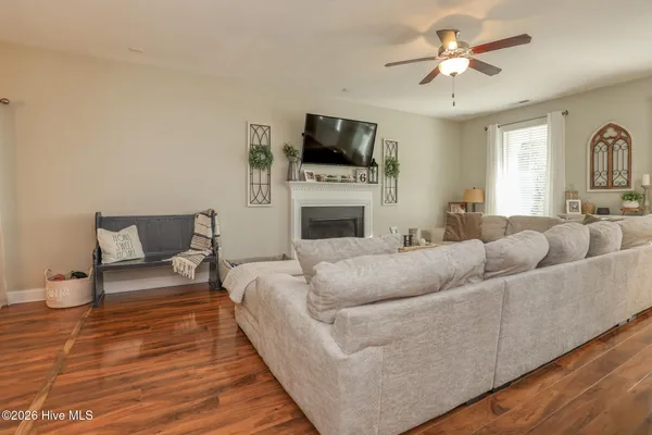 $355,000 | 202 Peggy's Trace, Sneads Ferry, NC 28460