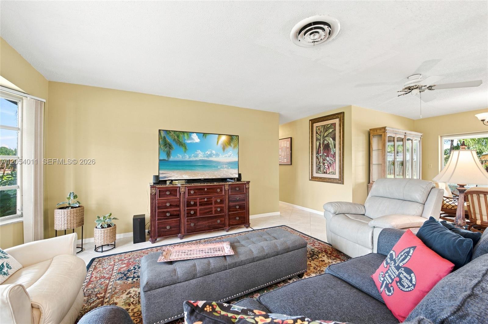 5580 Southwest 7th Street Plantation, FL 33317 - Photo 9 of 37