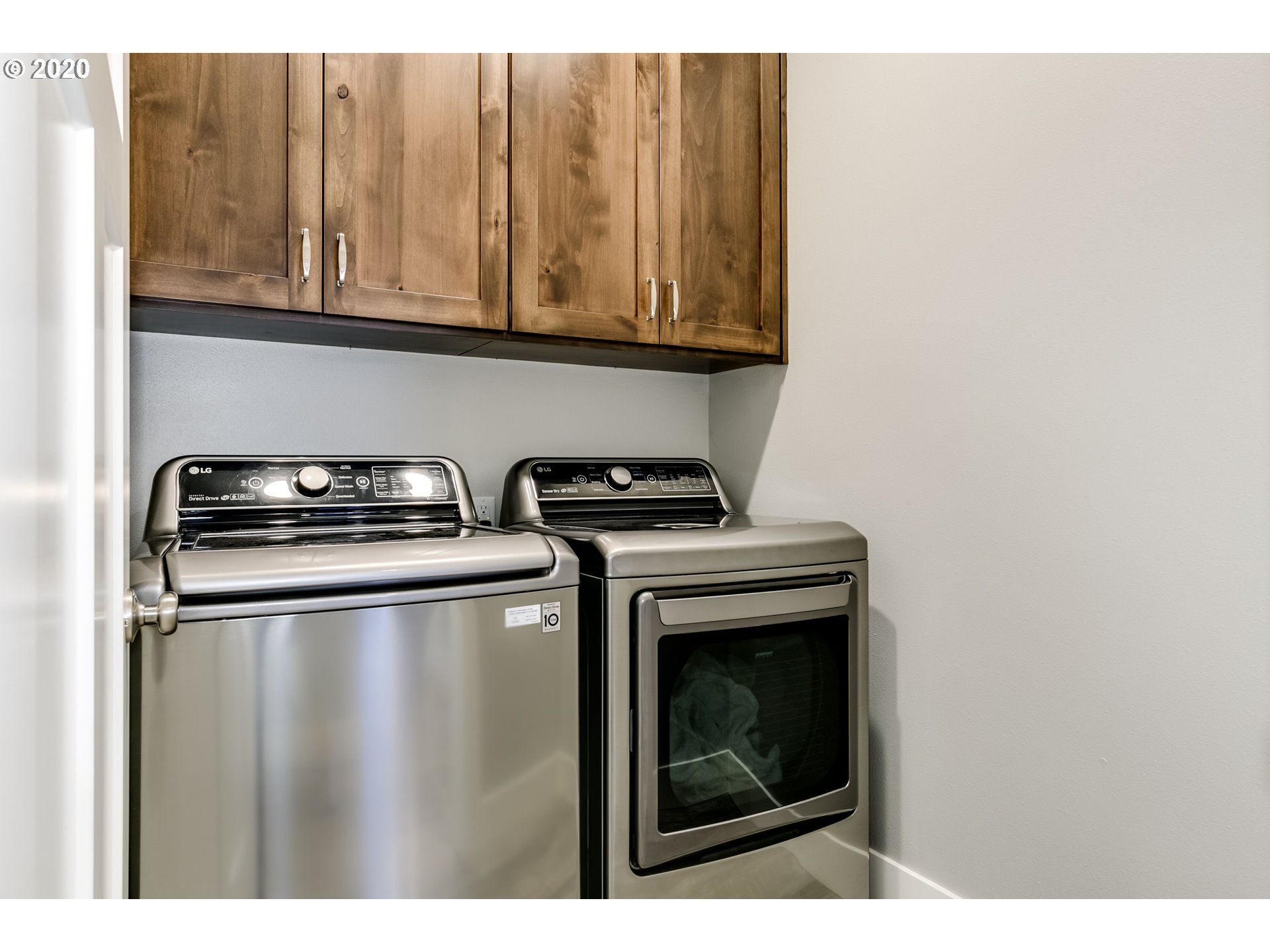 1007 South 40th Street Springfield, OR 97478 - Photo 14 of 17