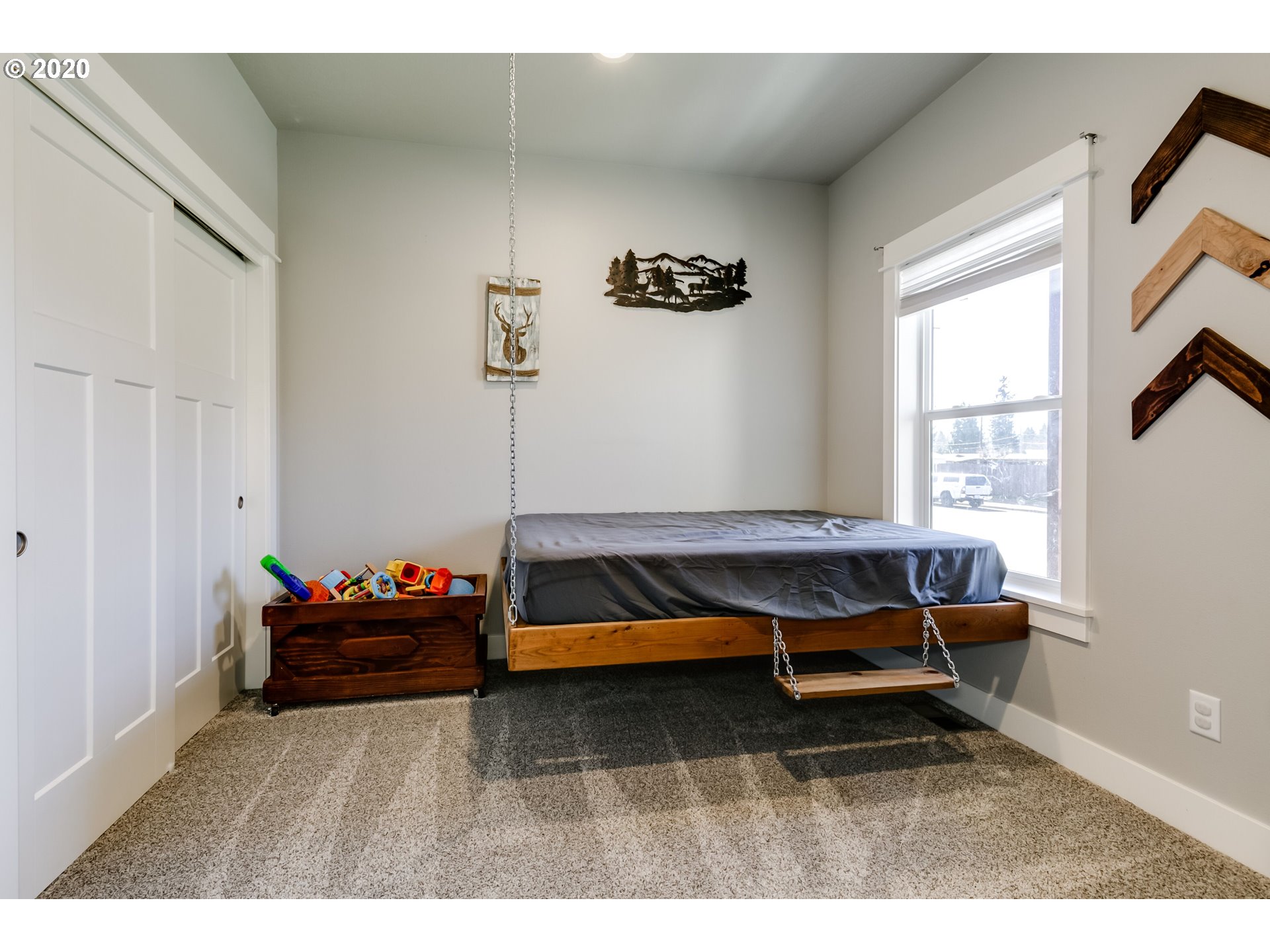 1007 South 40th Street Springfield, OR 97478 - Photo 8 of 17