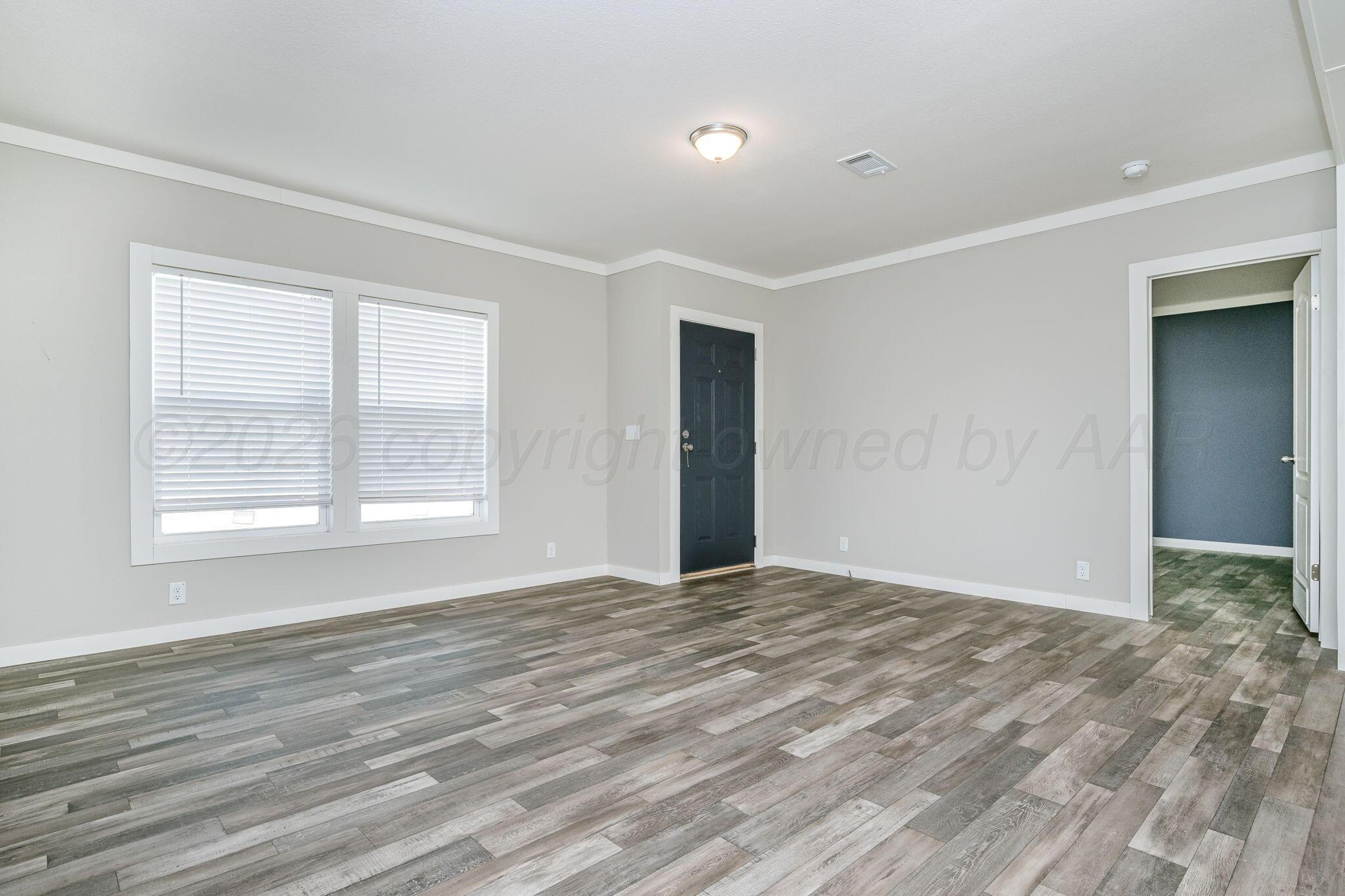 12011 Percell Street Amarillo, TX 79118 - Photo 4 of 19 Living
