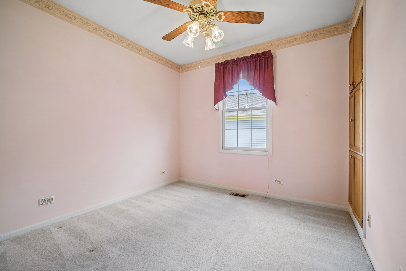 592 Rose Lane Bartlett, IL 60103 - Photo 13 of 20