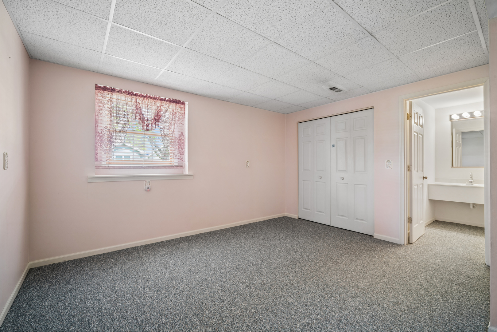 592 Rose Lane Bartlett, IL 60103 - Photo 15 of 20