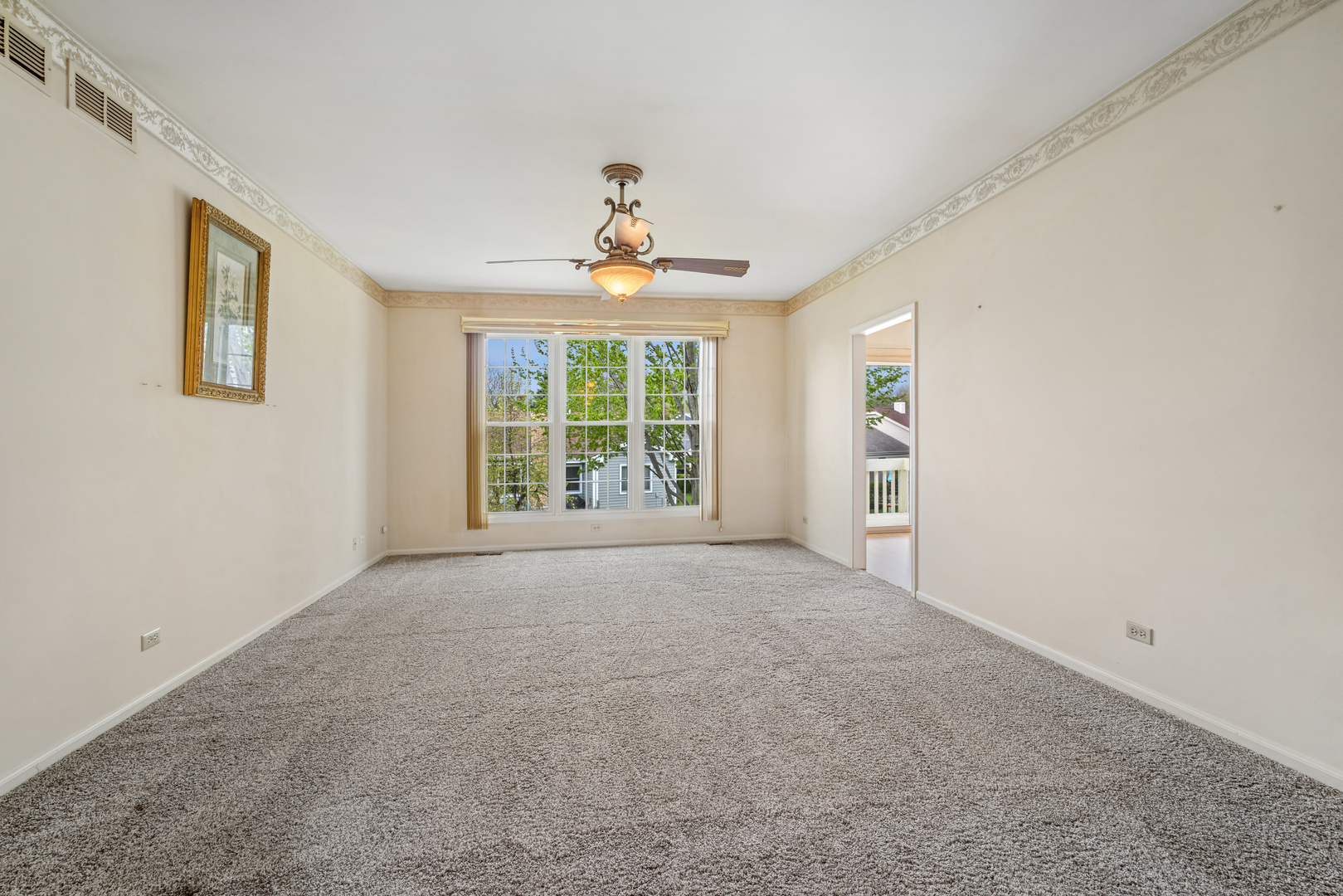 592 Rose Lane Bartlett, IL 60103 - Photo 2 of 20