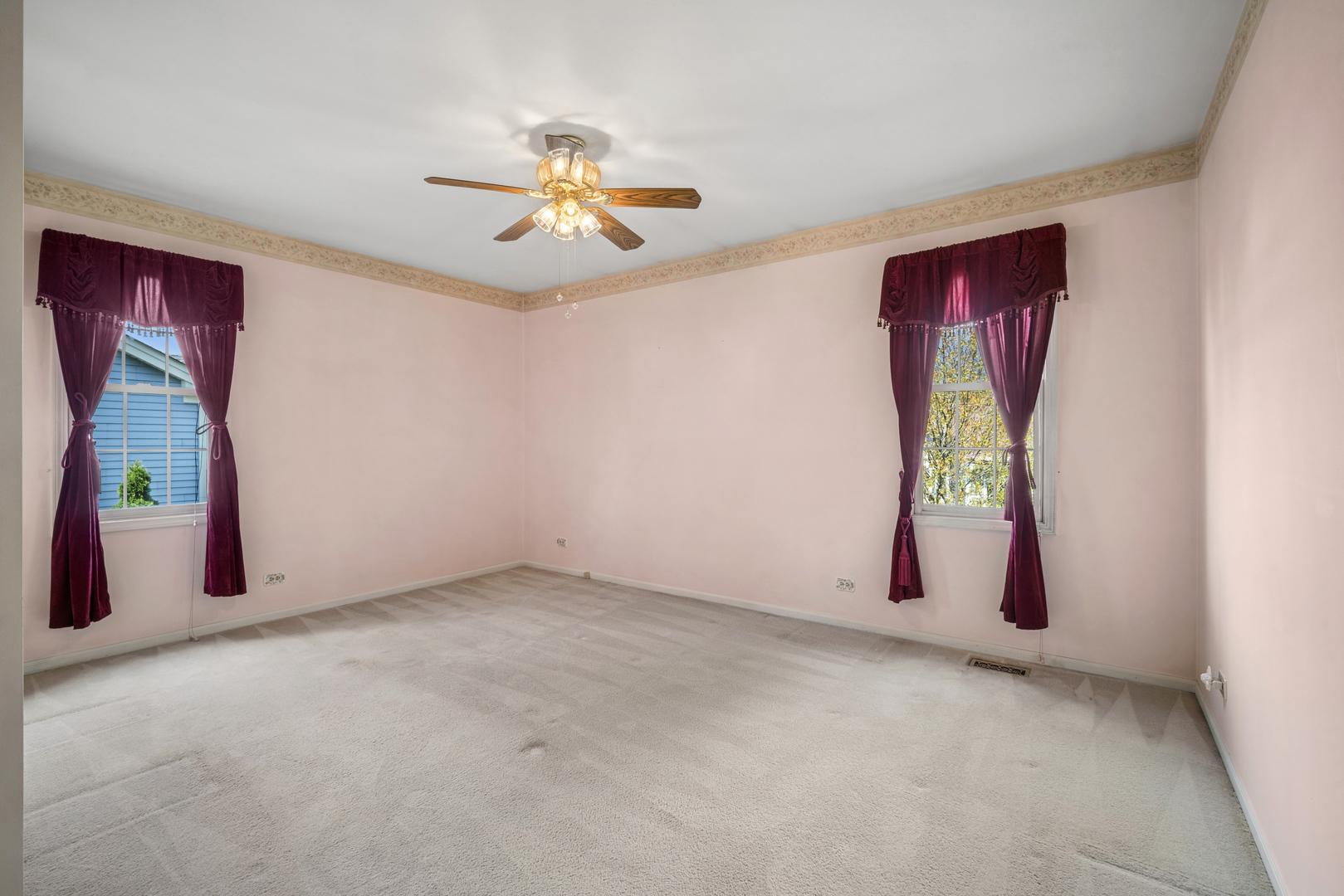 592 Rose Lane Bartlett, IL 60103 - Photo 8 of 20