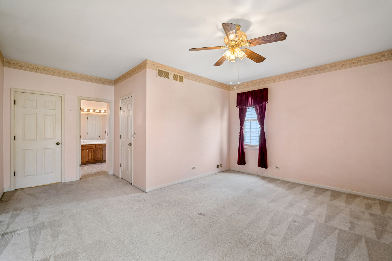 592 Rose Lane Bartlett, IL 60103 - Photo 9 of 20
