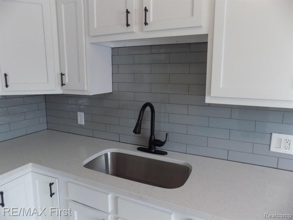 47896 Forbes Street Chesterfield, MI 48047 - Photo 10 of 24