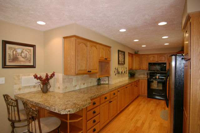 1421 West Toni Rae Drive Spokane, WA 99218 - Photo 4 of 9 Gallery Image 4