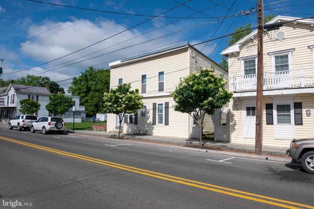 $295,000 | 9459 South Congress Street, New Market, VA 22844