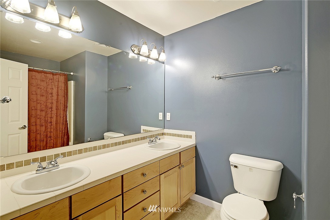 8212 234th Street Southwest Edmonds, WA 98026 - Photo 15 of 22 Gallery Image 15