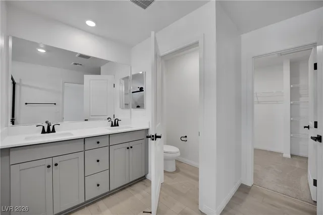 $2,400 | 9136 Rivington Avenue, Las Vegas, NV 89148