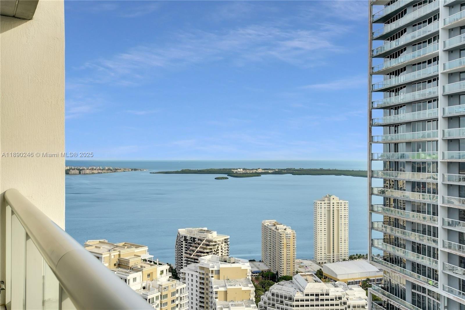 475 Brickell Avenue, Unit 4711 Miami, FL 33131 - Photo 13 of 17