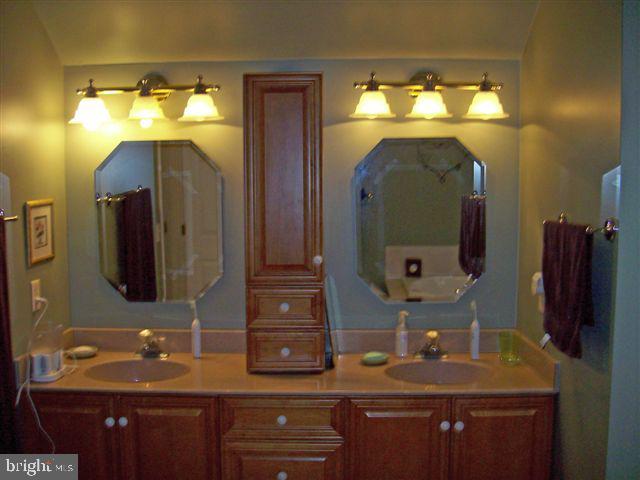 834 West Ridge Road Elizabethtown, PA 17022 - Photo 14 of 22