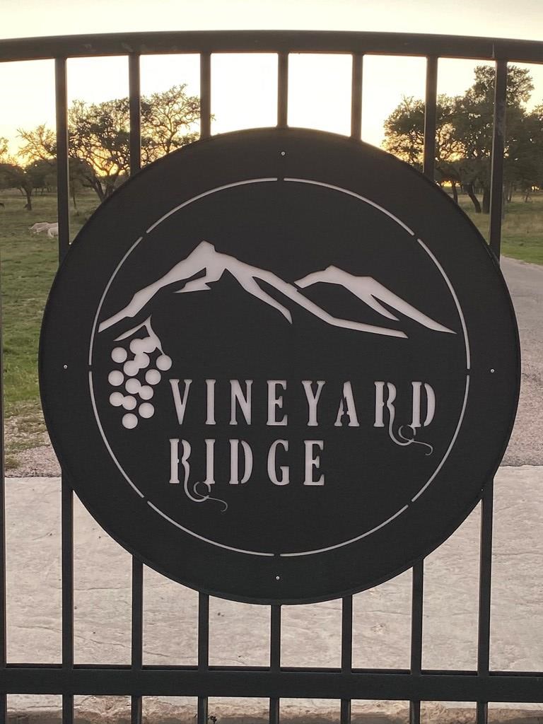 111 Axis Circle, Unit 111 Fredericksburg, TX 78624 - Photo 9 of 11