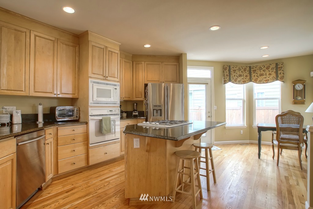 3204 174th Place Southeast Bothell, WA 98012 - Photo 6 of 24