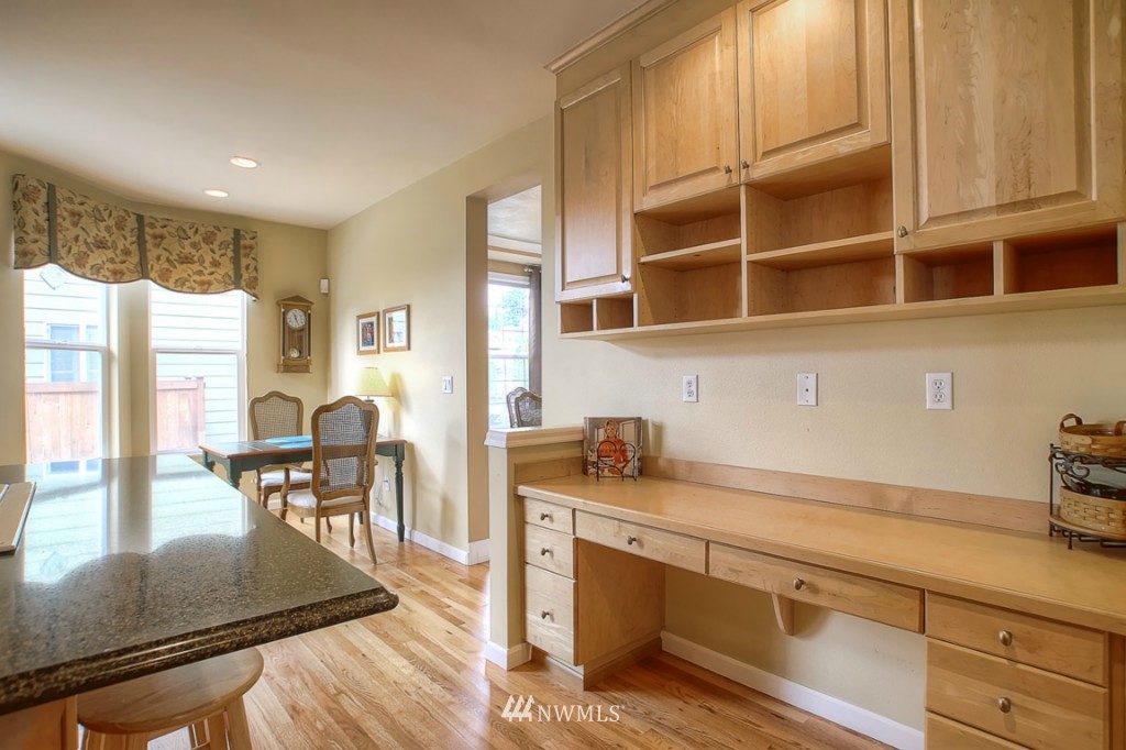 3204 174th Place Southeast Bothell, WA 98012 - Photo 8 of 24