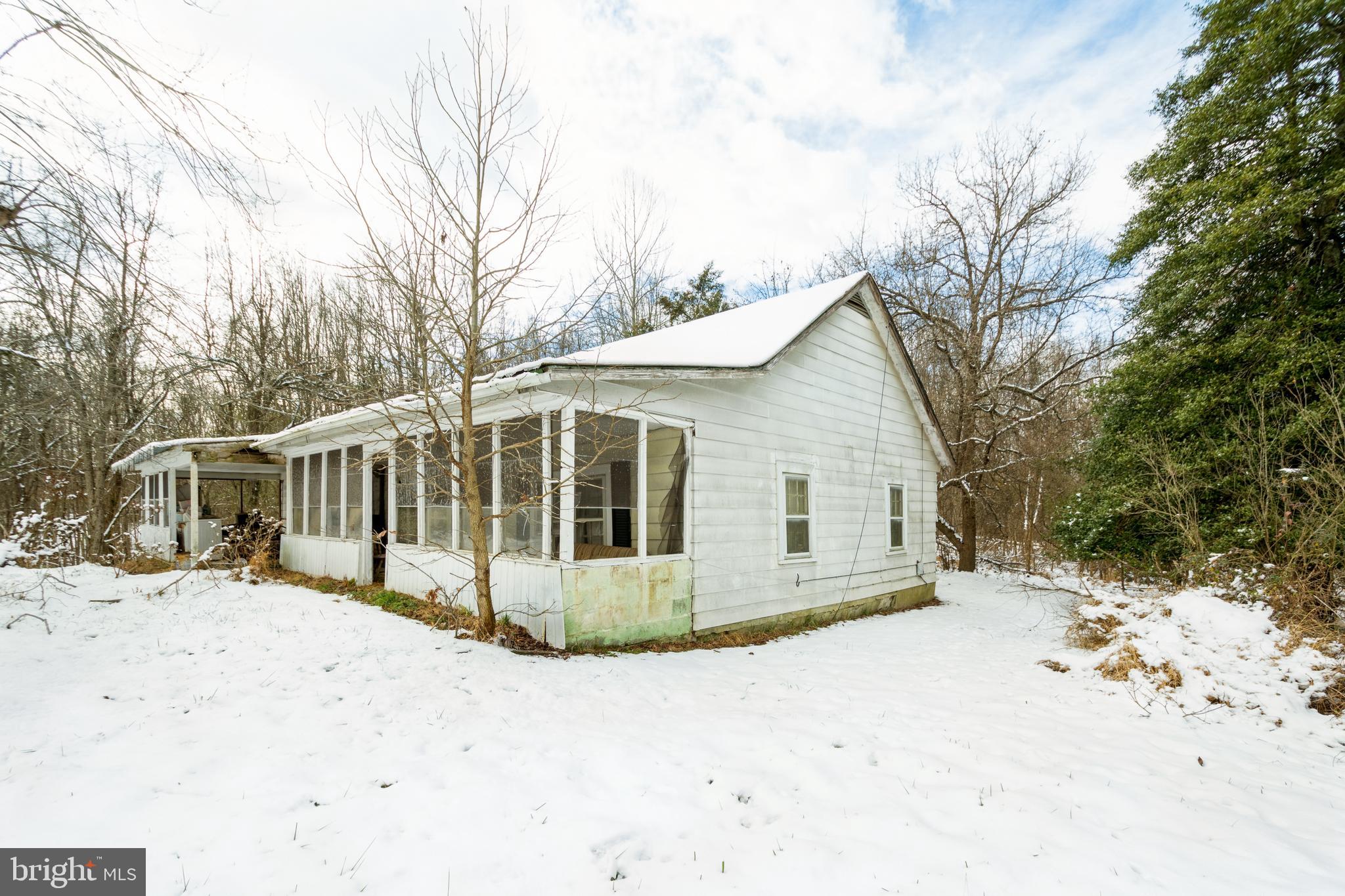 9419 Dangerfield Road Clinton, MD 20735 - Photo 6 of 30 Gallery Image 6