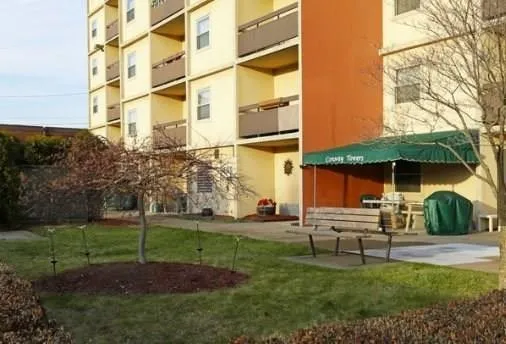 $350 | 904 3rd Avenue, Conway, PA 15027