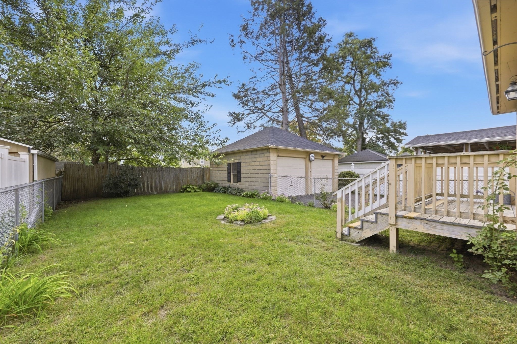 35 Rimmon Avenue Springfield, MA 01107 - Photo 36 of 41 Gallery Image 36