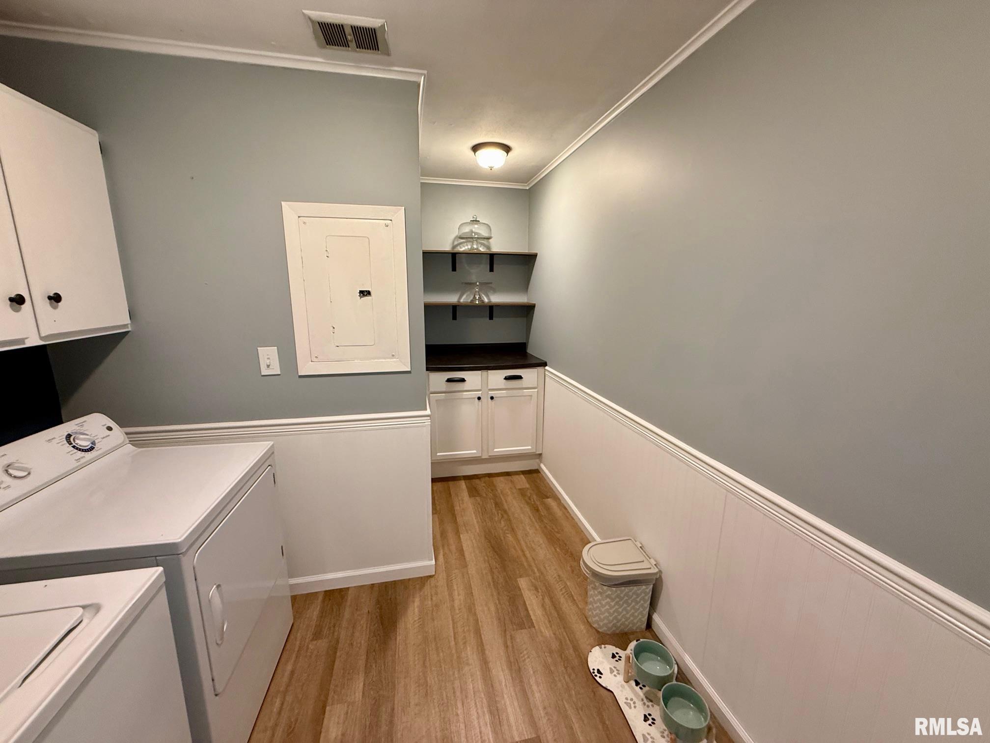 224 West Rutledge Street Petersburg, IL 62675 - Photo 12 of 31 Gallery Image 12