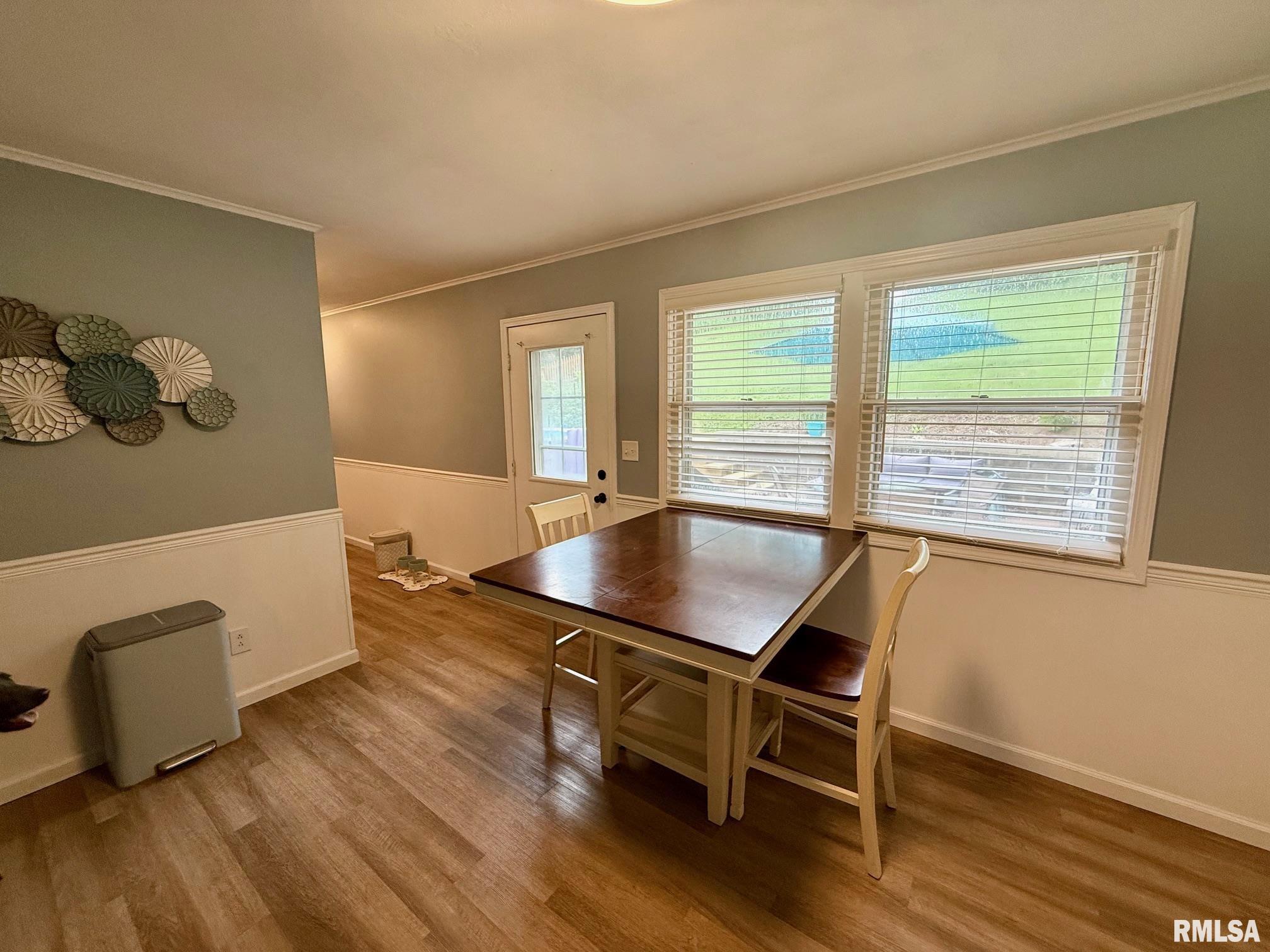 224 West Rutledge Street Petersburg, IL 62675 - Photo 10 of 31 Gallery Image 10